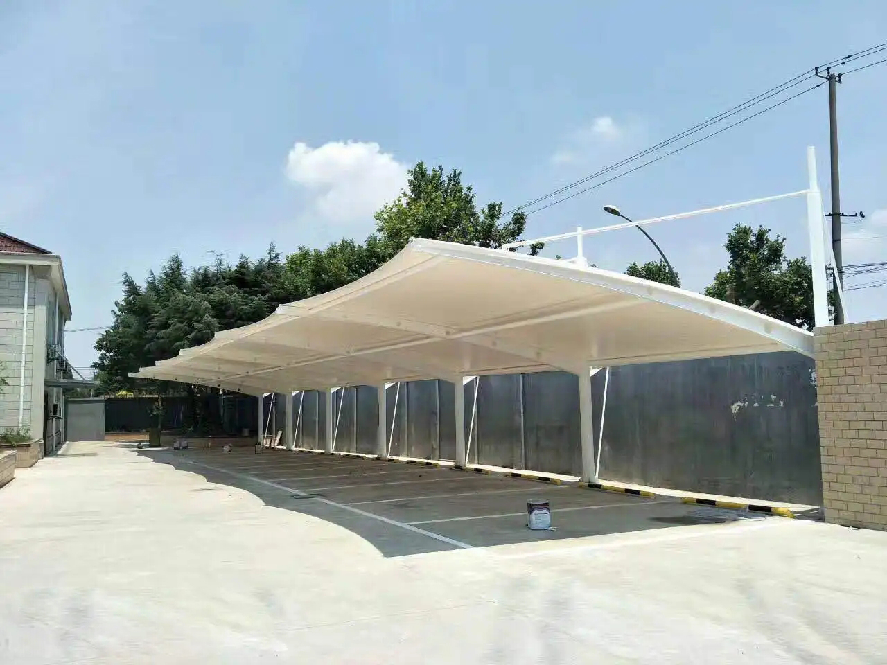 都江堰市汽车停车棚